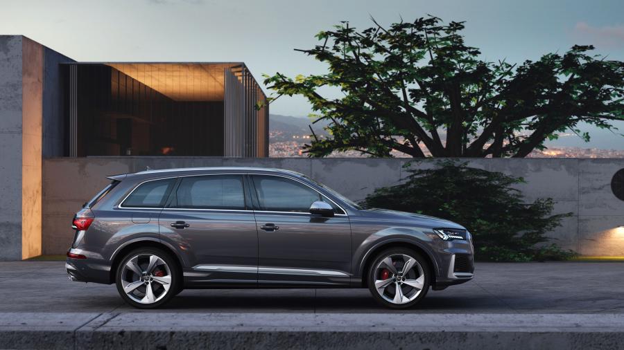  Audi SQ7 TDI (4M) 2019 года  (WW) (фото 17 из 40)